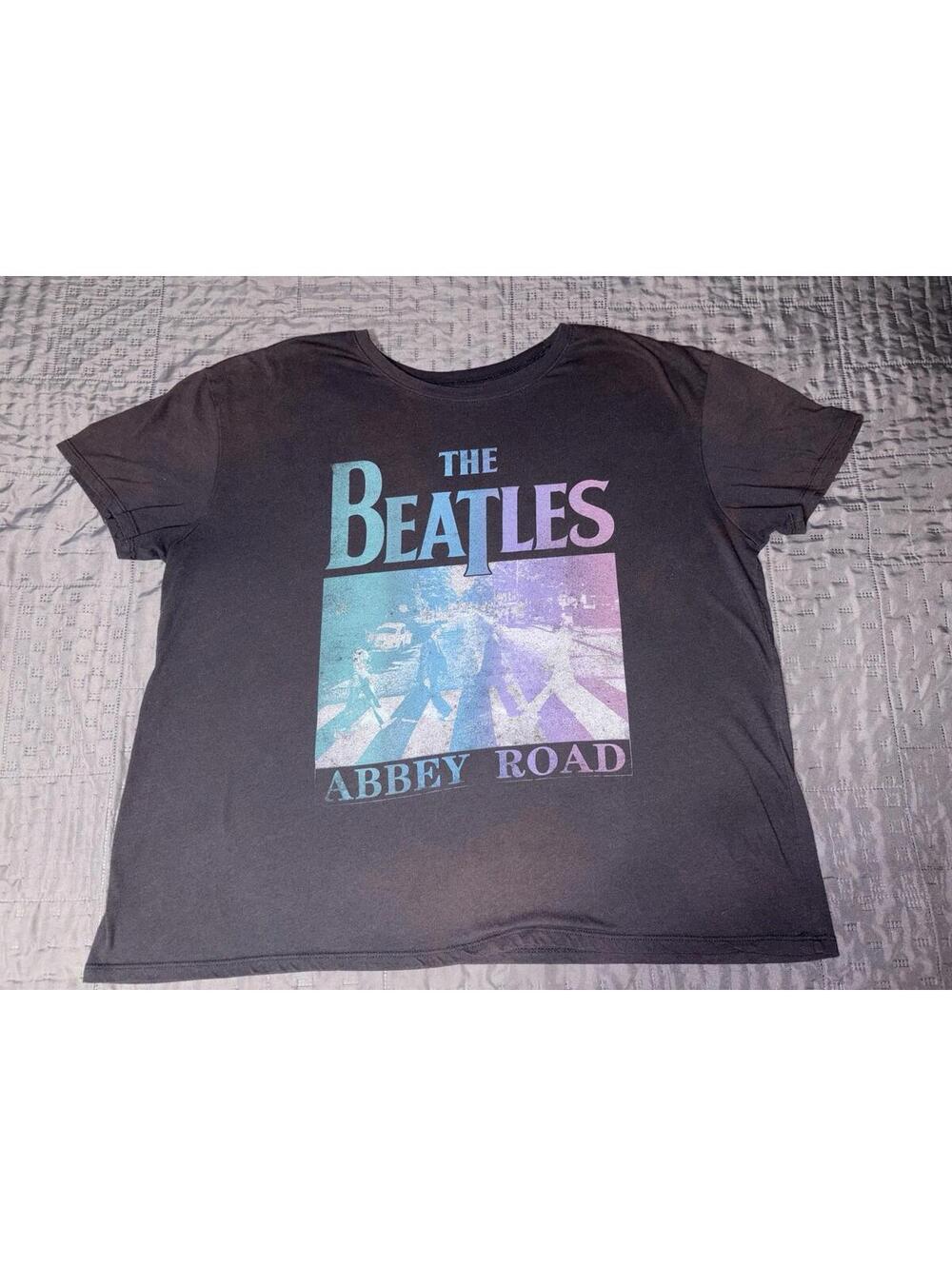 The Beatles Abbey Road T-Shirt XXL Black Vintage-Style Graphic 2022 distressed